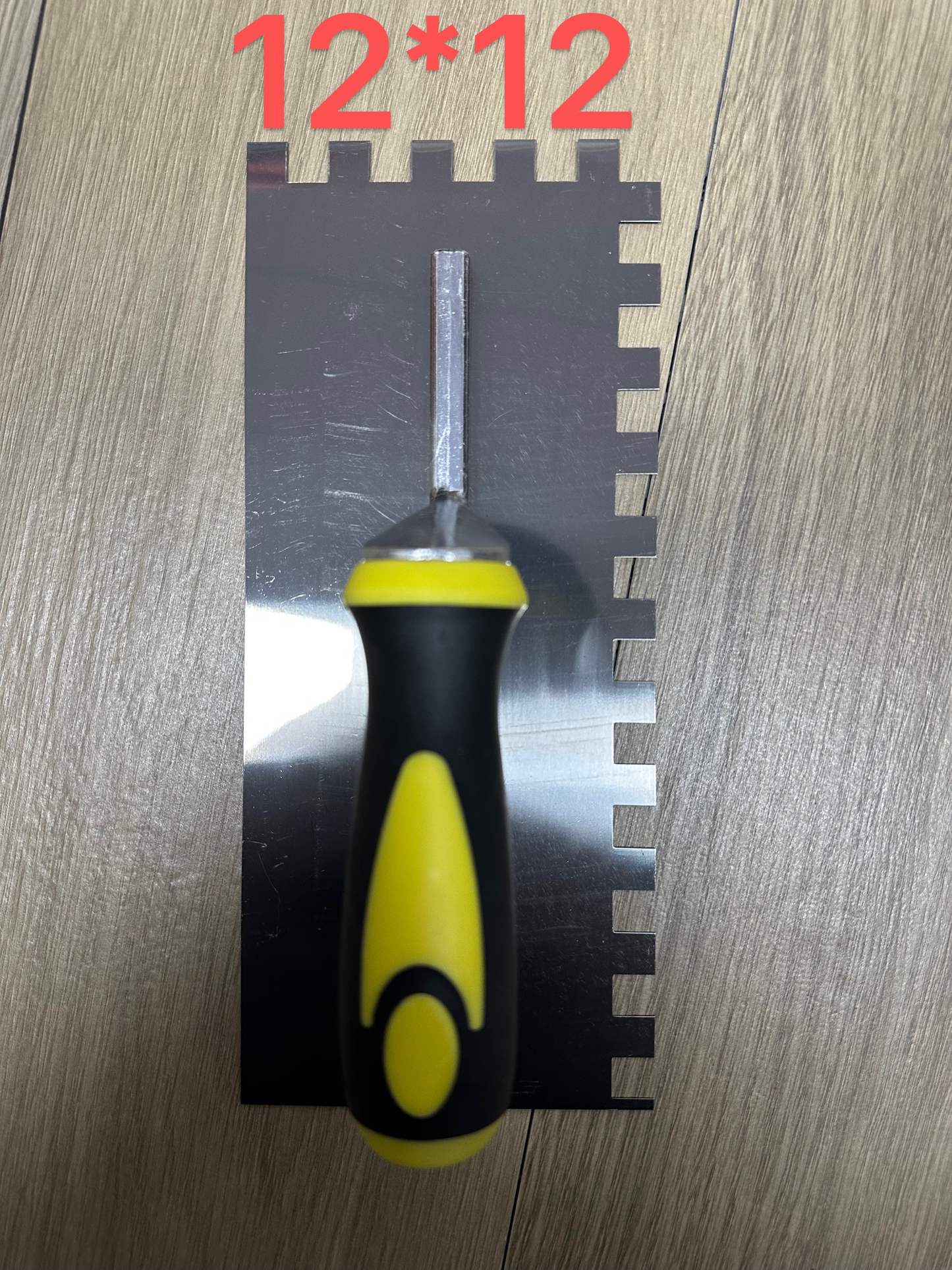 TILE TROWEL A SQUARE NOTCH 12mm x 12mm $5