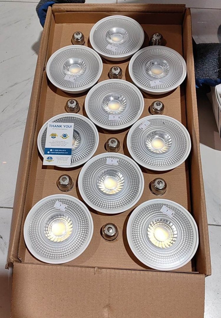 LED LIGHT BULB HYPERIKON 16.5W 5000K COOL WHITE PAR38 18PCS/BOX $72/BOX B10.5