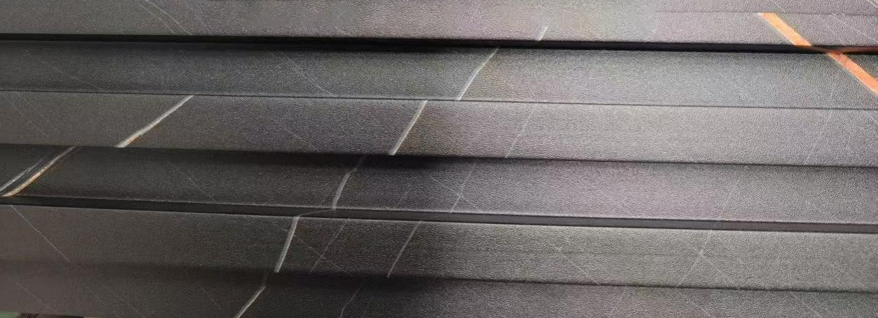 WPC WALL PANEL P111 Black 6" x 10'(168 x 2900mm) $11.99/PC x 4PCs(20SF) = $47.96BOX SOLD BY BOX A12 *Non-Profit First Come First Serve*