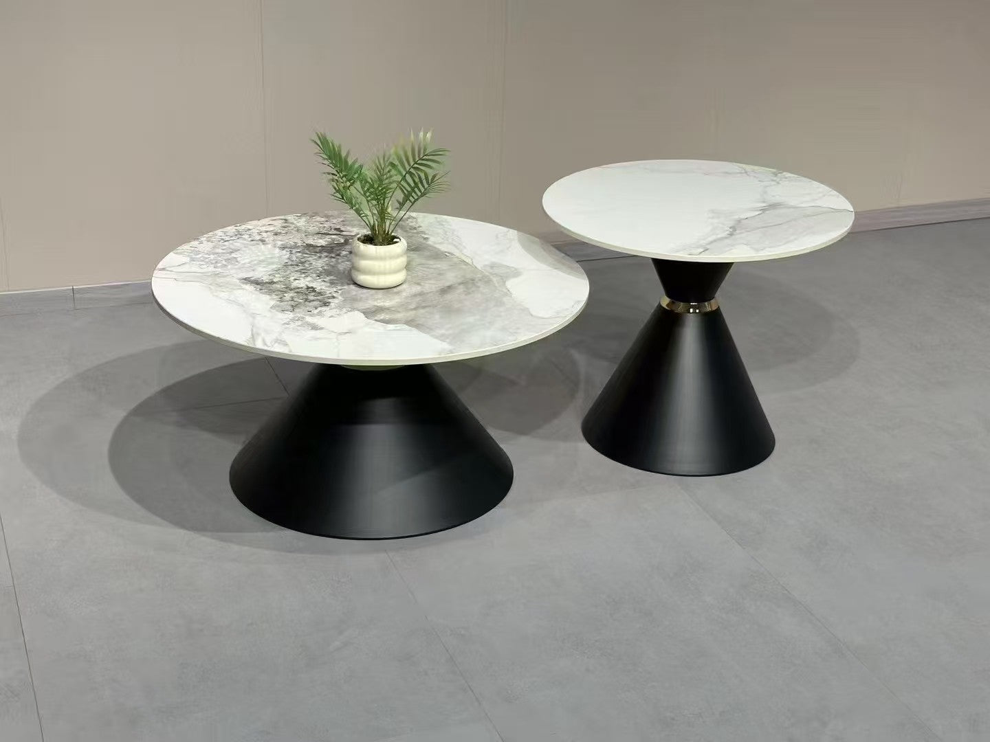 A42 Round Coffee Table with white marbletop black base large size: 700x425mm 27-1/2"x16-3/4"; small: 500x508mm 19-1/2"x20" $99 *First Come First Serve*